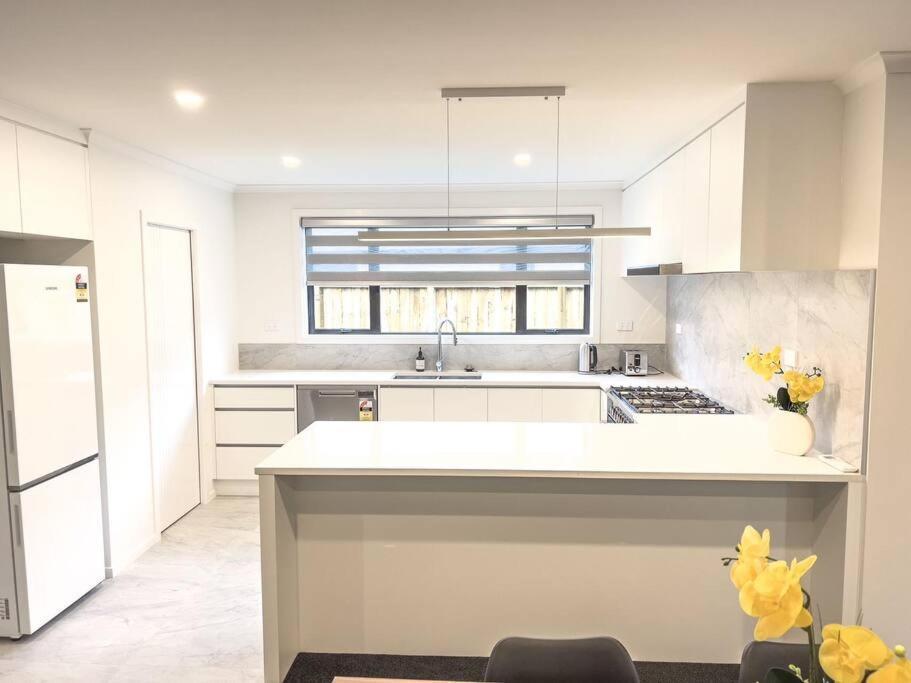 Rotorua Sunshine Brand New 4 Bedroom House Екстериор снимка