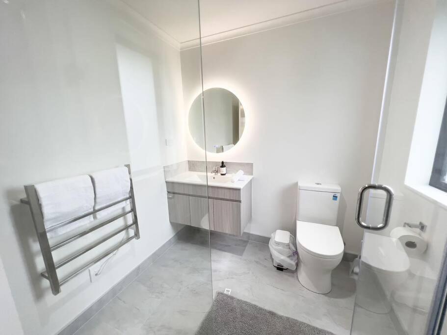 Rotorua Sunshine Brand New 4 Bedroom House Екстериор снимка